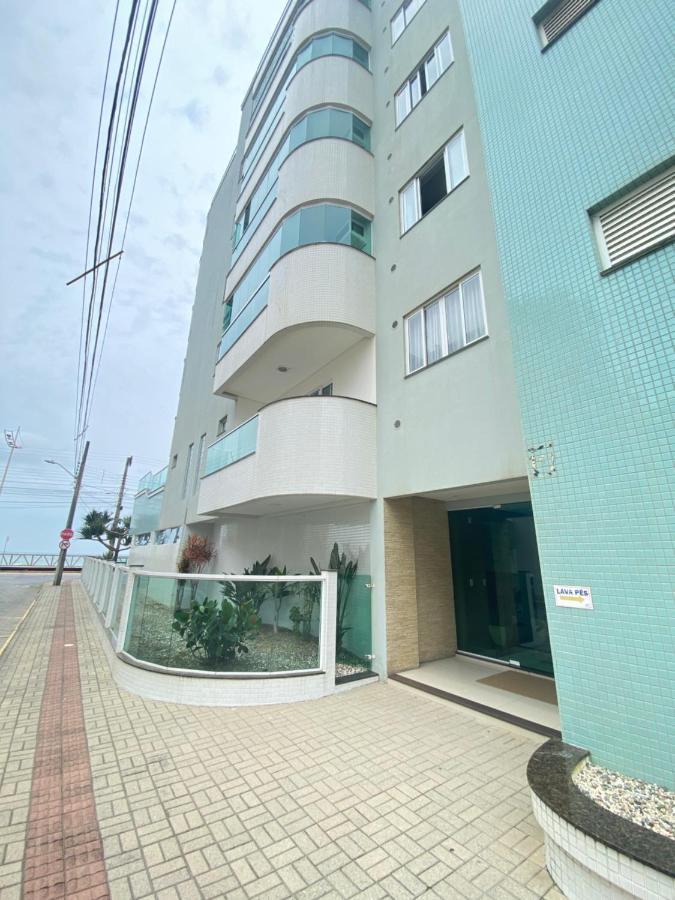 Gravata Predio Frente Mar Ao Lado Beto Carrero E Balneario Camboriu Brisamarbc4 Apartman Navegantes Szoba fotó